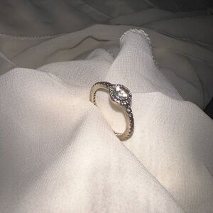 Pandora ring